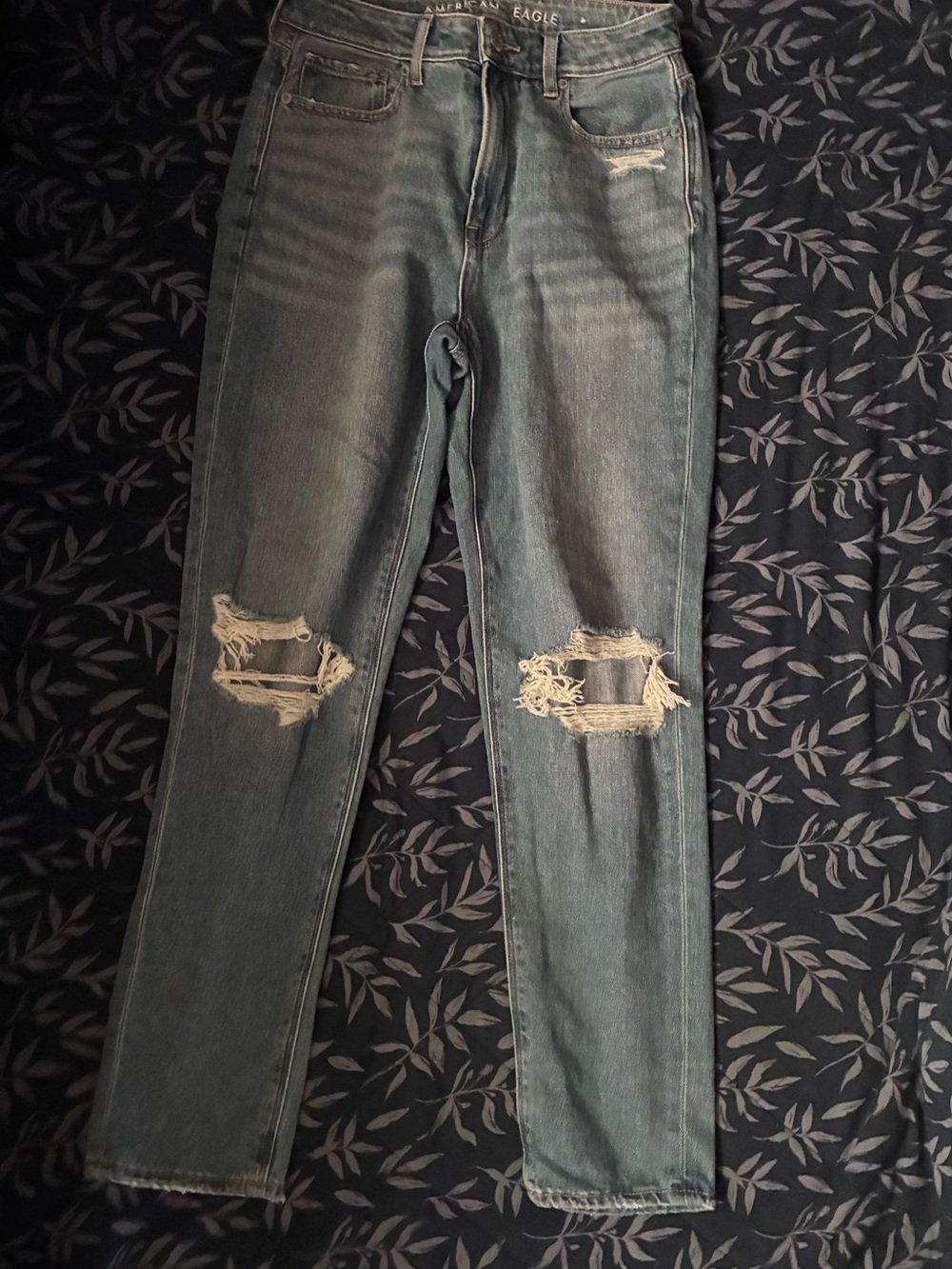 American Eagle Outfitters Women's Straight-Leg Distressed Jeans - Faded Blue